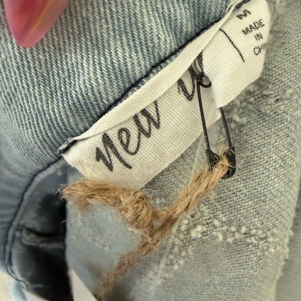 New In | Texture Contrast Jean Jacket - Picture 6 of 7